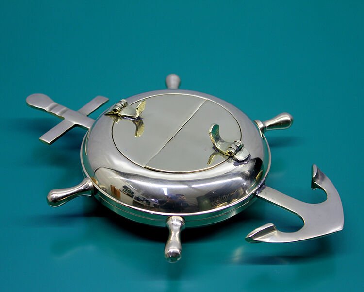 Pirinç Çapalı Ve Dümenli Küllük