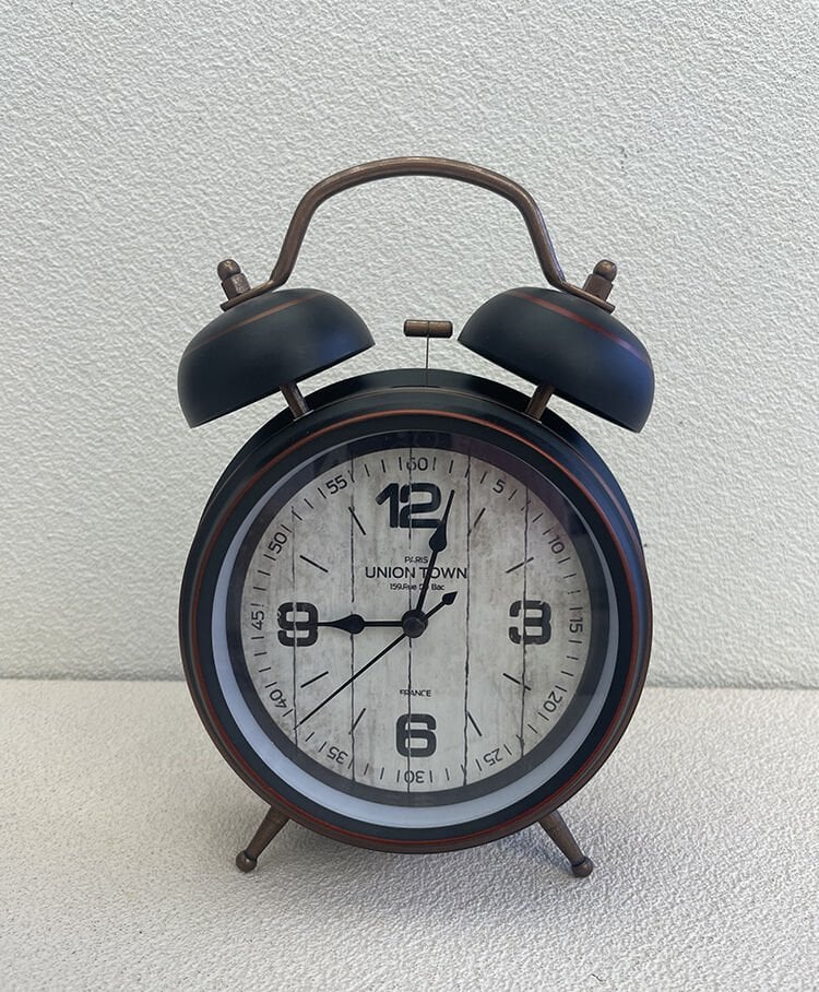 Metal Çalar Saat Model 2