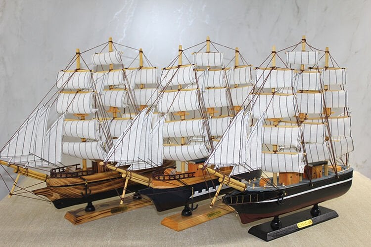 Ahşap Yelken Gemi Model 2