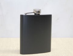 Tekli Siyah 7 Oz Matara