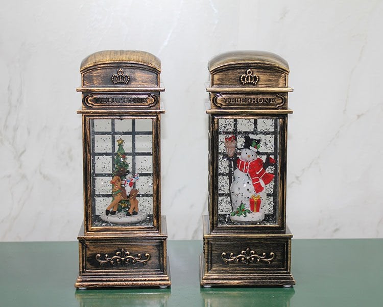 Telefon Kulübesi Tasarımlı Yılbaşı Temalı Işıklı Müzikli Kar Küresi Model 1