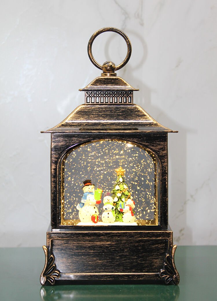 Yılbaşı Temalı Işıklı Müzikli Kar Küresi Model 3