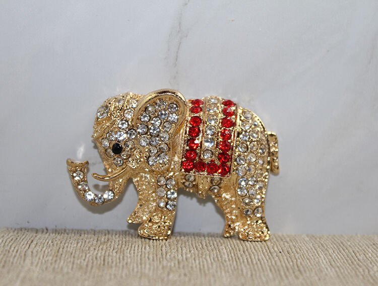 Swarovski Taşlı Magnet Model 7