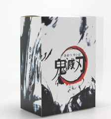 Demon Slayer Kibutsuji Figürü 29 Cm