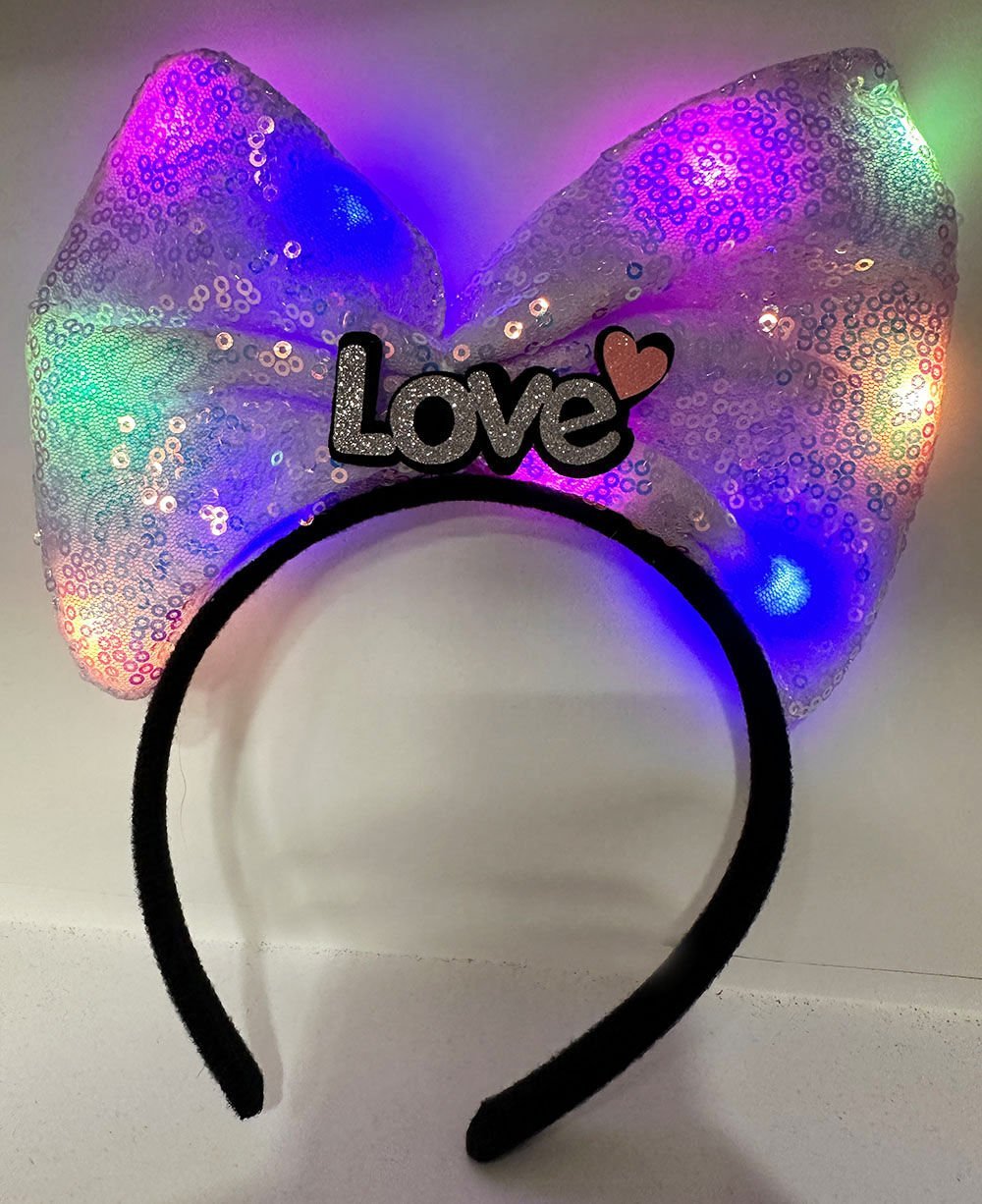 Led Işıklı Gümüş Love Yazılı Lila Fiyonk Taç